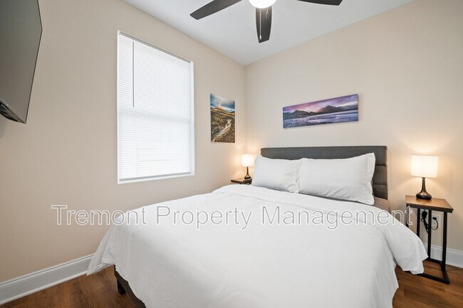 Building Photo - 24 Sawyer St