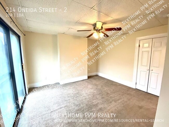 Building Photo - 214 Oneida St