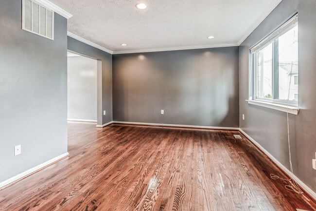 Building Photo - 12043 Hallandale Terrace