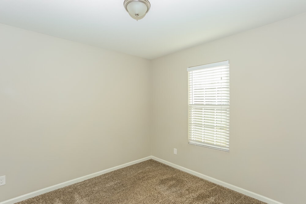 Building Photo - 128 Ashmore Dr