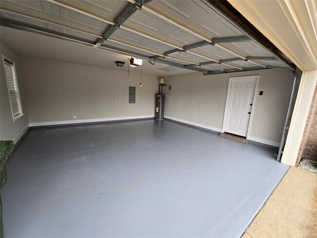 Building Photo - 8812 Andress Ct