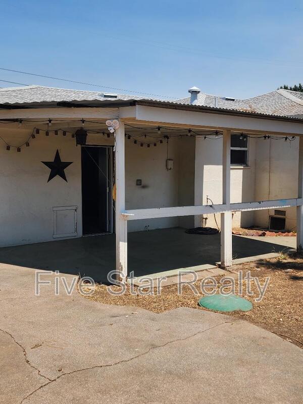 Building Photo - 598 Cassidy Ave