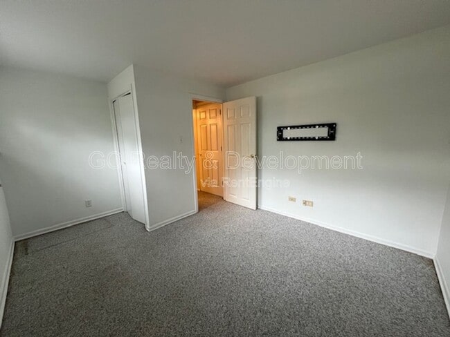 Building Photo - 1540 Edgefield Ln