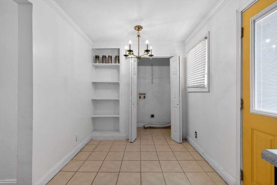 Building Photo - 1662 Connally Dr