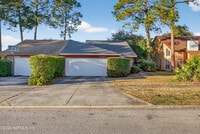 Building Photo - 11369 Fort Caroline Lakes Dr S