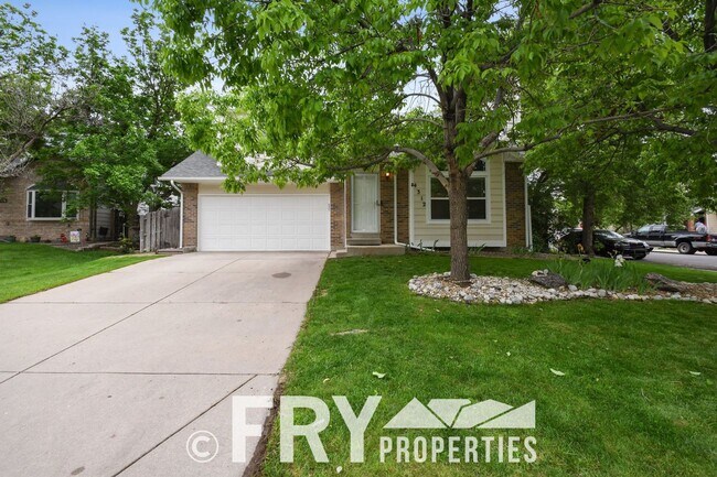 Primary Photo - Spacious updated Green Valley Ranch two-story