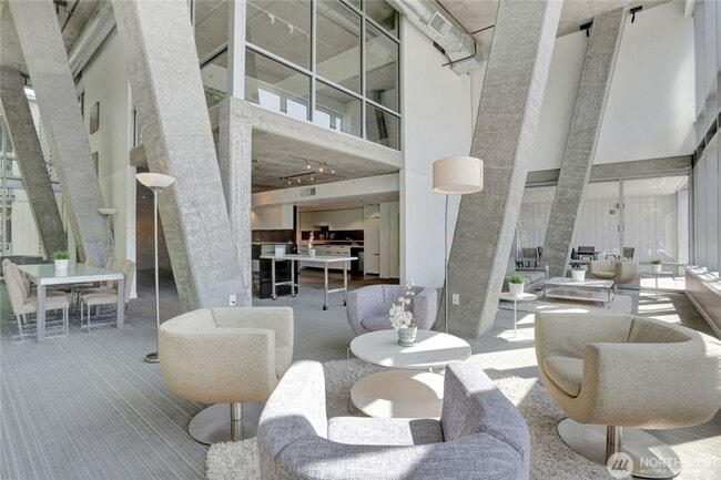 Building Photo - Unique 1 bed/1bath, 200 sqft patio, 2 parking spaces, high end finishes.