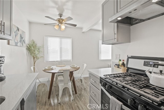 Building Photo - 837 S Sierra Vista Ave