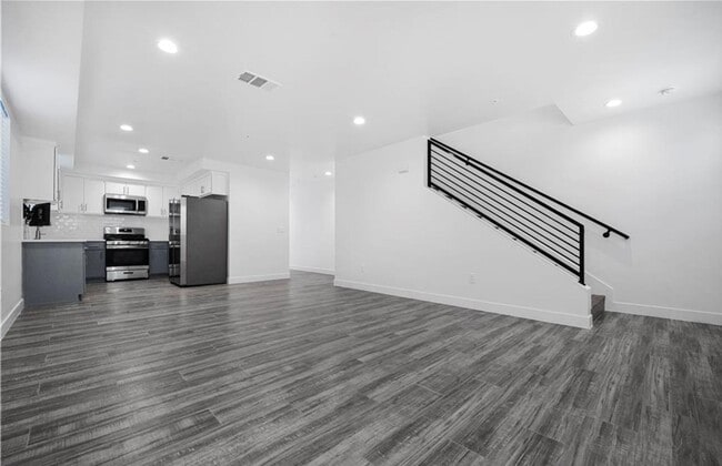 Building Photo - LANFRANCO(3743)