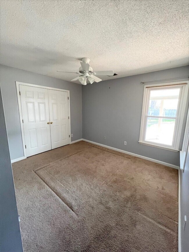 Building Photo - 1408 Squire Dudney Dr