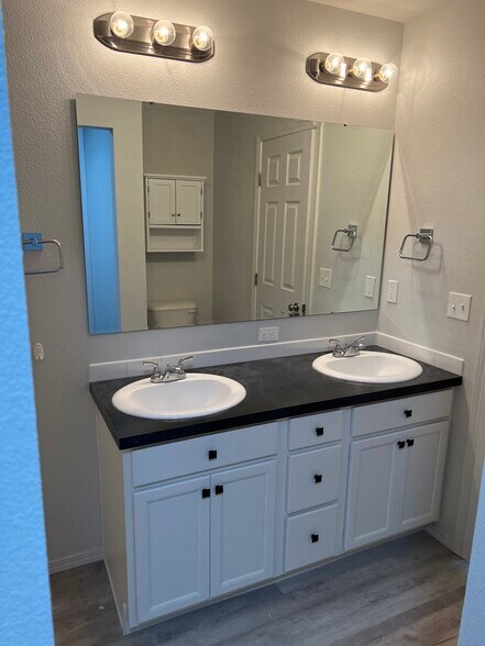 Building Photo - 2990 N Night Owl Ave