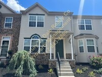 Building Photo - Beautiful 3 Bedroom Condo in Manchester PA