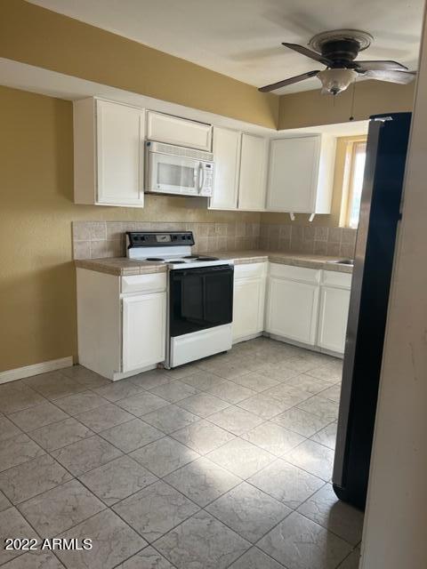 Building Photo - 3946 E Cortez St