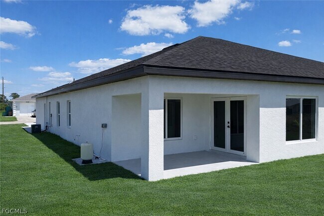 Building Photo - 4529-4531-4529 18th St SW