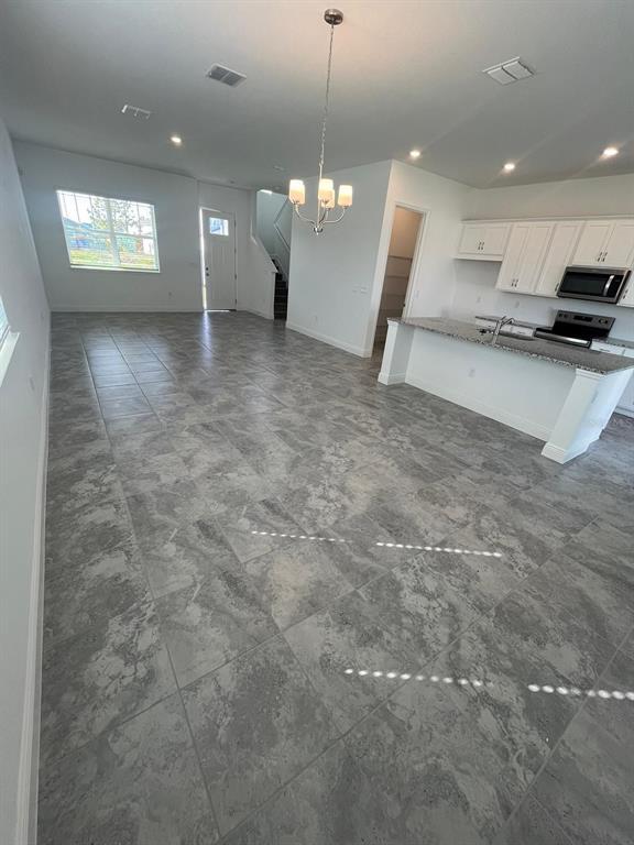 Building Photo - 3082 Voyager Ave