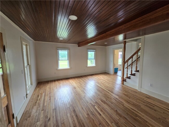 Building Photo - 235 Lighthouse Rd