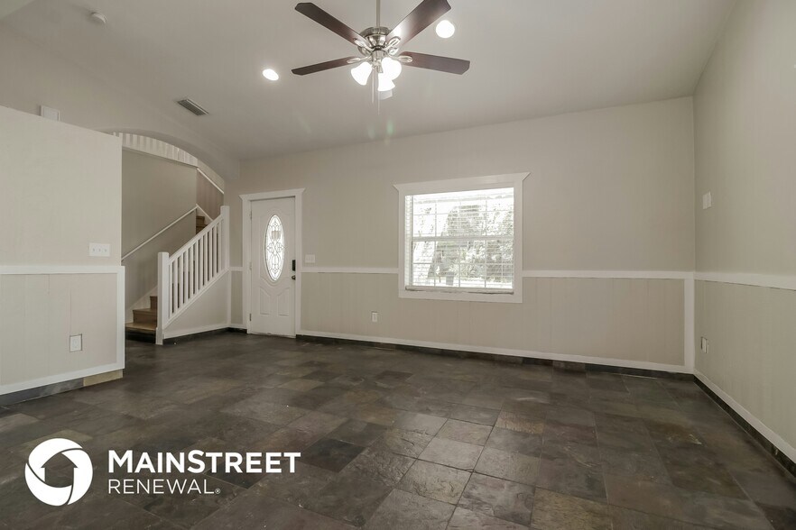 Building Photo - 559 Cameo Dr