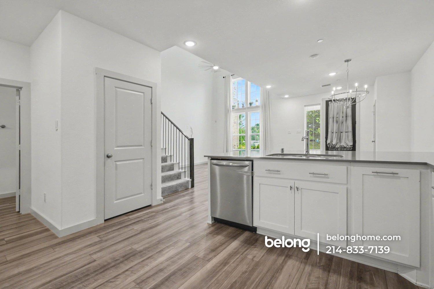 Building Photo - 424 Matthew Dr