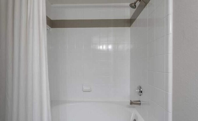 Building Photo - 3 bedroom in Stafford TX 77477