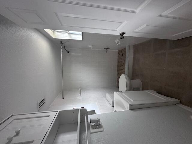 Building Photo - 1450 39th St NW