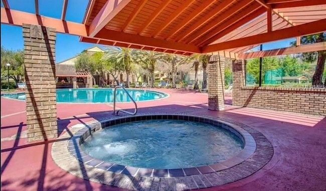Building Photo - 4607 Cason Cove Dr