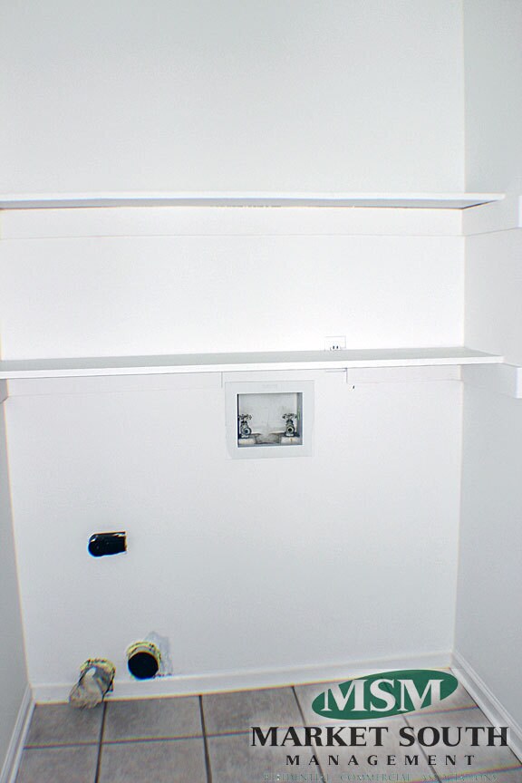 Building Photo - GEORGETOWN- KING'S GRANT