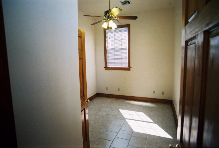 Bedrooms have ceiling fans - 2039 Valence St