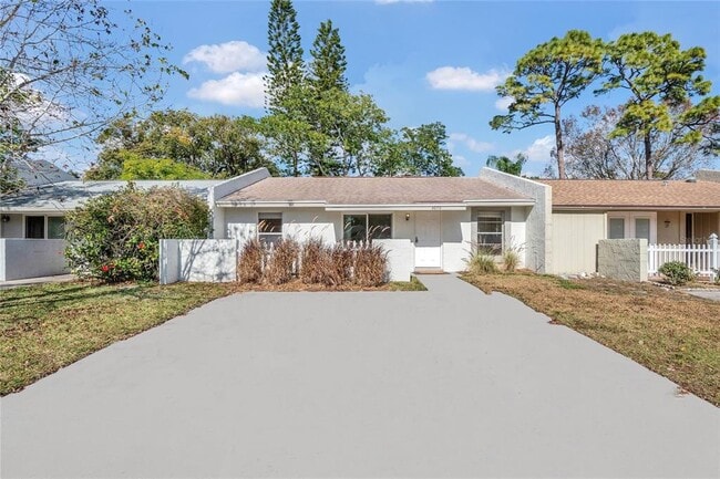 Building Photo - 3070 Autumn Ct