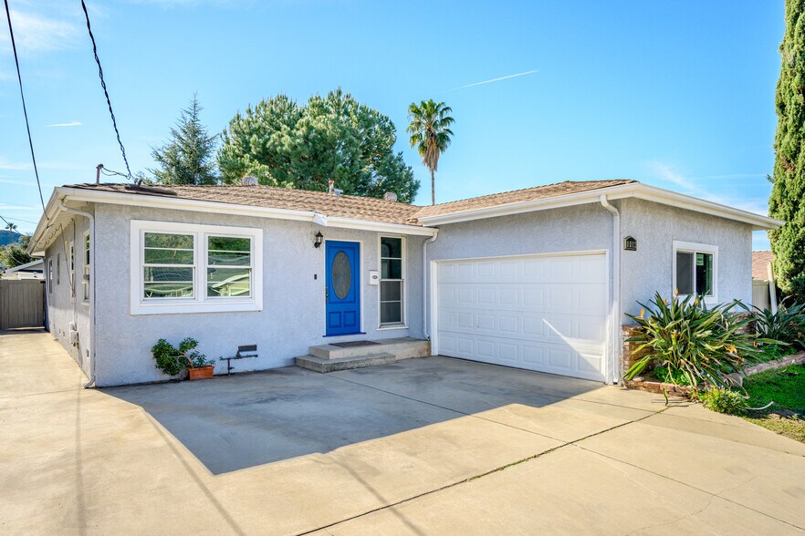 Building Photo - 8012 Jayseel St