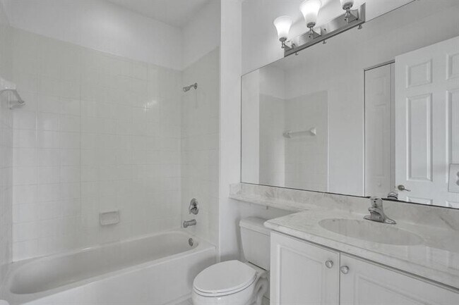 Building Photo - 3915 Passion Flower Rd
