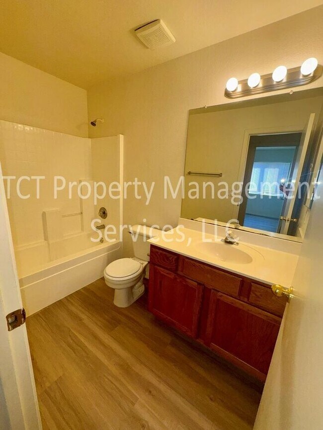 Building Photo - Beautiful Home in Augusta Ranch