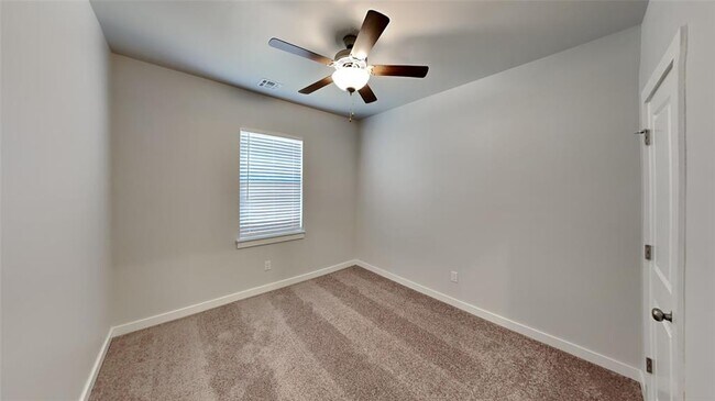 Building Photo - 17010 Lantana Lp