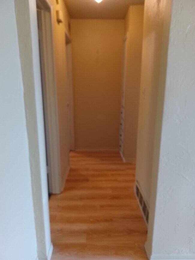 Building Photo - 2713 SW 65th St