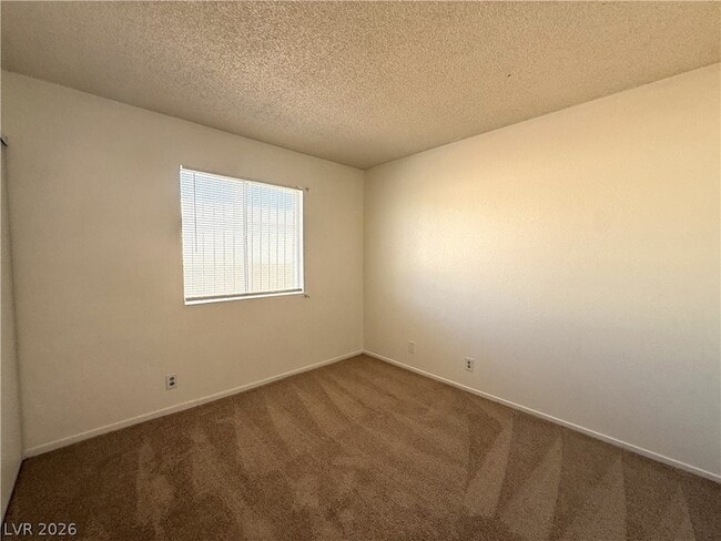 Building Photo - 2220 La Sombra St