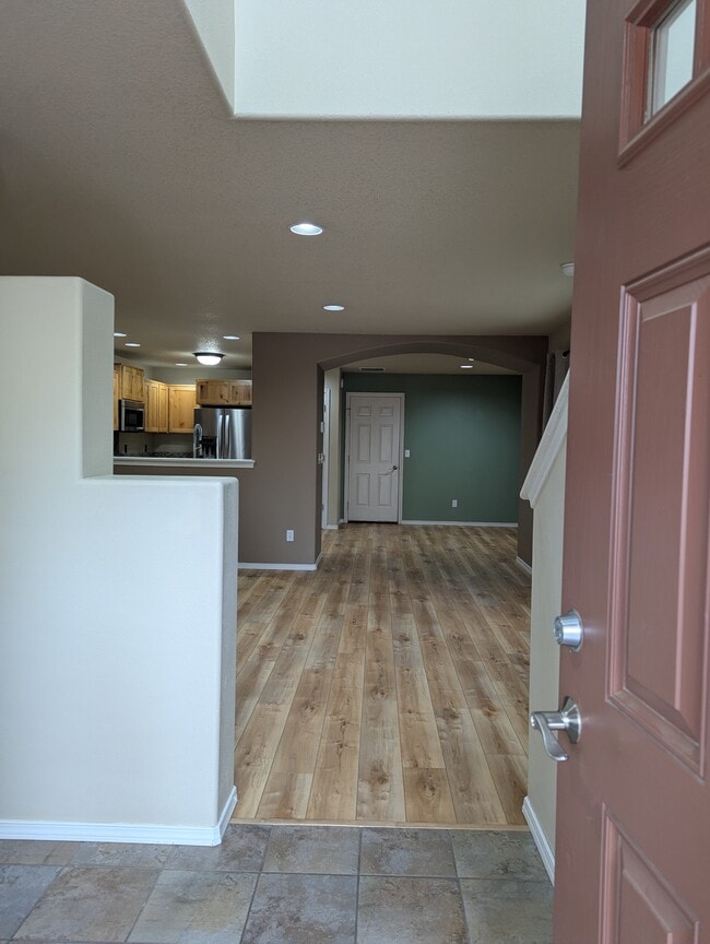 Building Photo - 20565 Sun Meadow Way