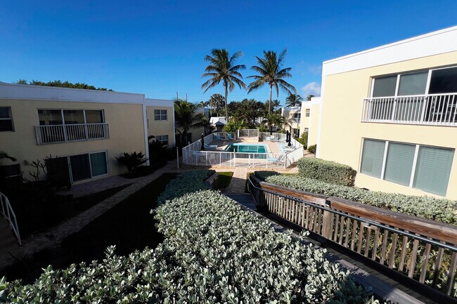 Building Photo - 3541 NE Ocean Blvd