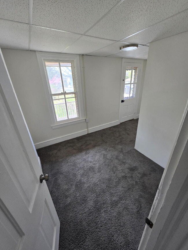 Building Photo - "Charming 3-Bedroom Home in Chambersburg - 1290 Sq Ft of Cozy Living!"