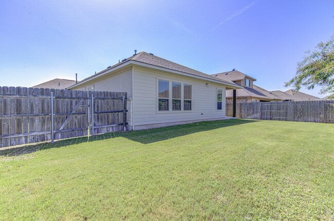 Building Photo - 20308 Crested Caracara Ln
