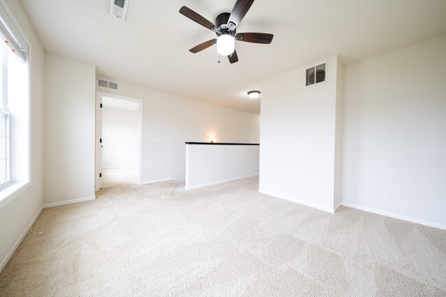 Building Photo - 9183 Lighthouse Ln