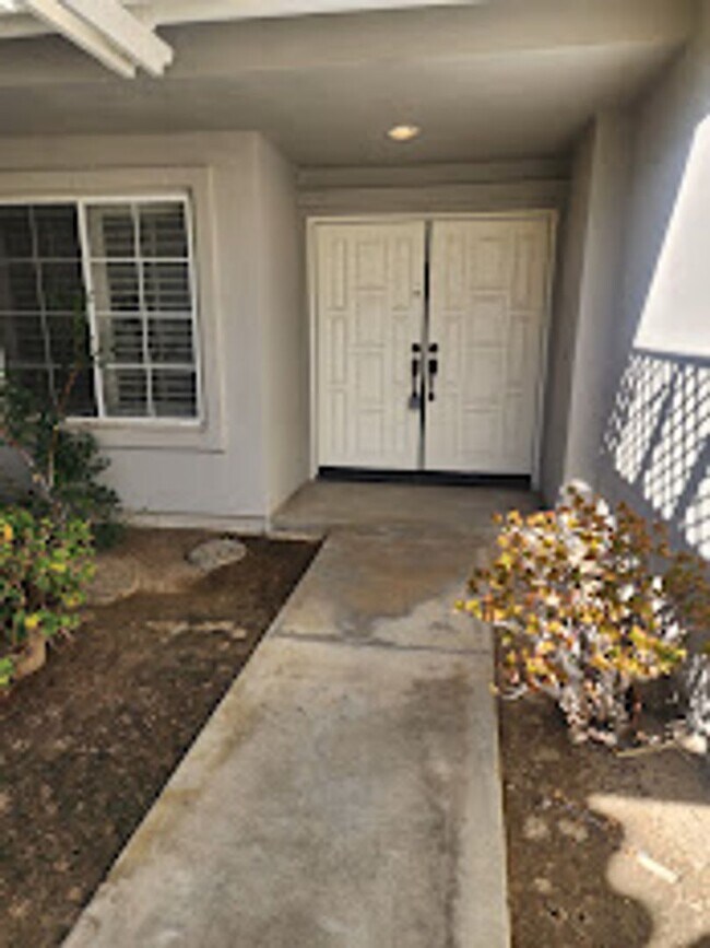 Redhawk Single Story with 3 Bed+D... 32012 Pso Parallon