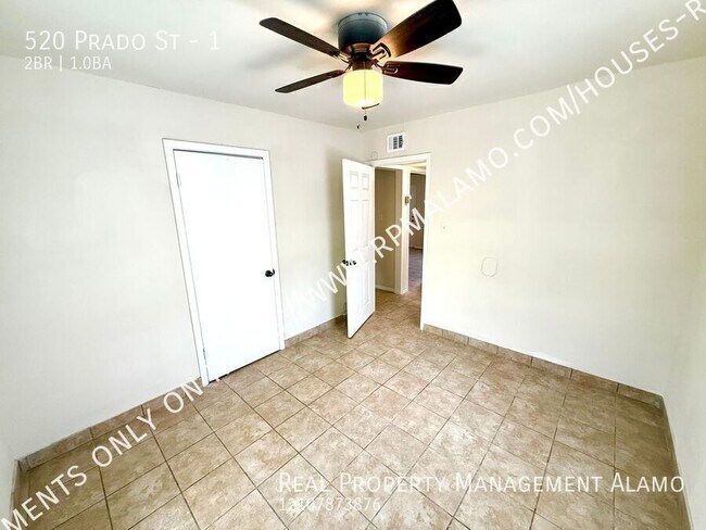 Building Photo - 520 Prado St