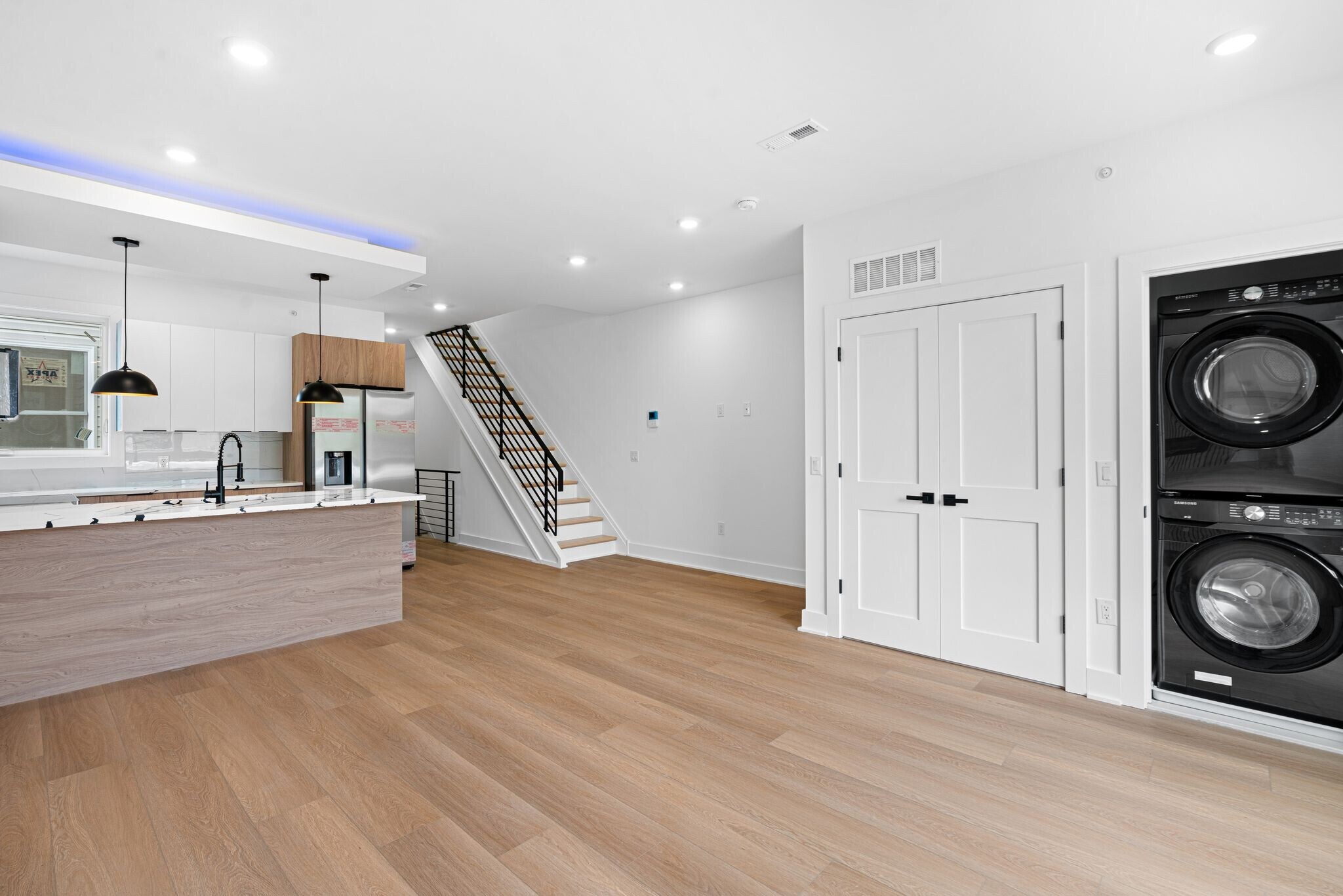 Building Photo - 1947 N Marshall St