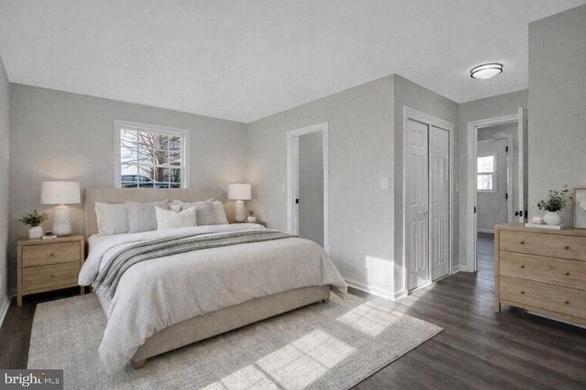 Building Photo - 1633 Shadyside Dr