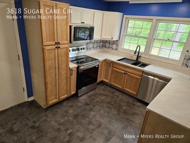 Building Photo - 3618 Sugar Cane Cir