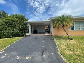 Building Photo - 2 bedroom in Hollywood FL 33020