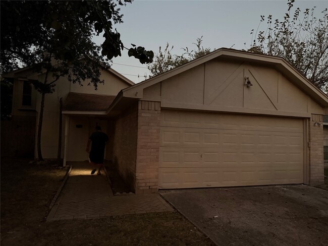 Building Photo - 10066 Sand Pass Ln