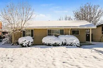 Building Photo - 2332 Fulton St