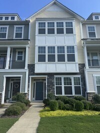 Building Photo - 3604 Hickory Neck Blvd