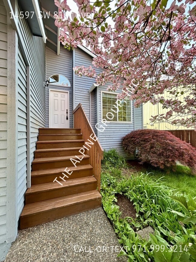 Building Photo - 14597 SW 81st Ave