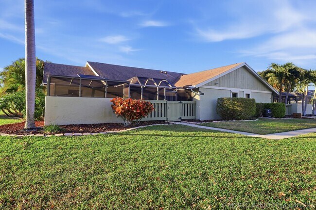 Building Photo - 5694 Northpointe Ln